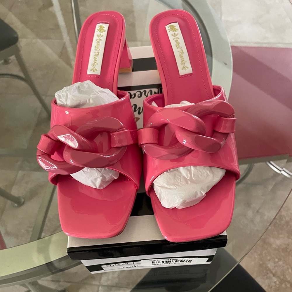 Camel Threads-The Lauryl Heel. Fuchsia, size 9